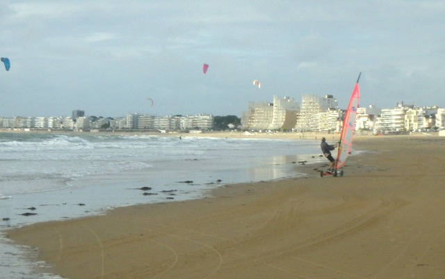 Vers l'estuaire de la Loire (Pornichet/LaBaule, St Brévin...) au fil du temps... - Page 13 16ikup