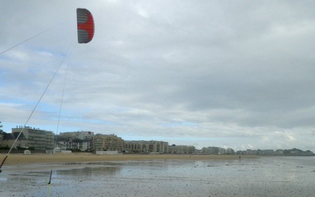 Vers l'estuaire de la Loire (Pornichet/LaBaule, St Brévin...) au fil du temps... - Page 13 17n6qp