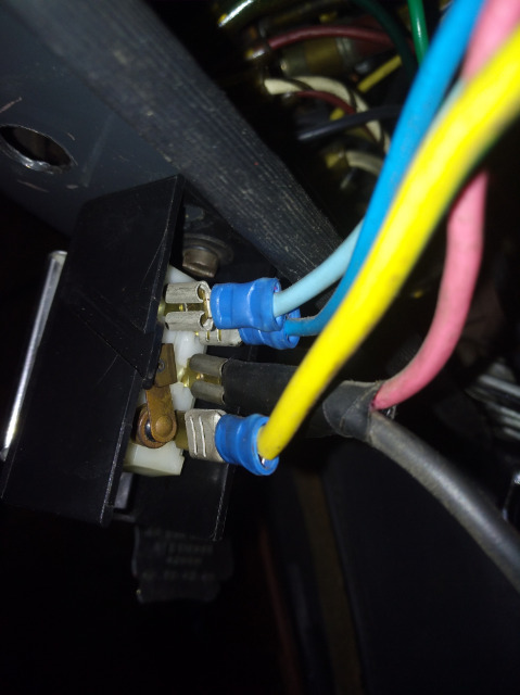 tentative de transformation de pompe de lave-glace 11vv93
